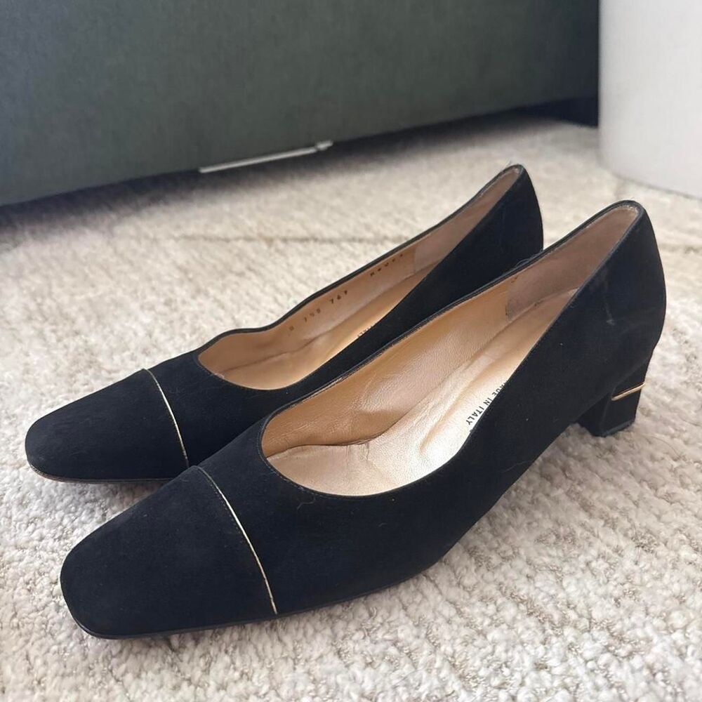 St. John Women's Black Kitten Heels